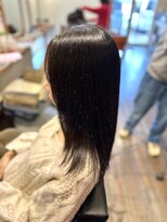 ヘアデザイン キュアプラス(hair design cure+) 艶々ロングヘア