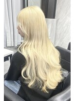 リア 大阪梅田(Ria)&nbsp;韓国ロングヘア×ホワイトブロンド