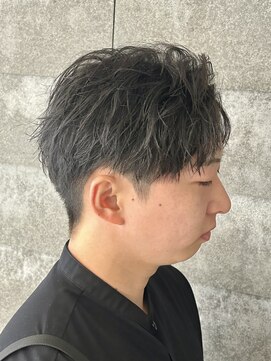 ニアウ 伊勢崎連取店(Niau) 波巻きスパイラルパーマツイストスパイラルパーマシャドウパーマ