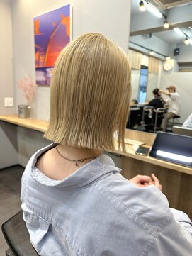 ノイ(noi.) 【noi.】ブロンドヘイリーボブ