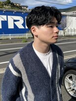 ビーブルー(B.Blue) センターパートパーマ