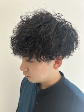 ヴェール(Veil) ＠波巻パーマスパイラルツイストスパイラル刈り上げマッシュ