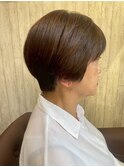 若々しさと知的な雰囲気が魅力◎大人女性に人気のショートヘア