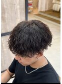 刈り上げツーブロックツイストスパイラルパーマメンズマッシュ