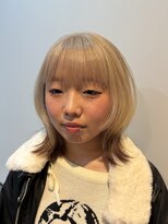アルトラ(ALTLA)&nbsp;ホワイトベージュ×ブラウン裾カラー