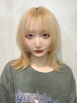 ルネラトーキョー(RUNERA TOKYO) ウルフカット ミルクティーベージュ ハイトーン ダブルカラー