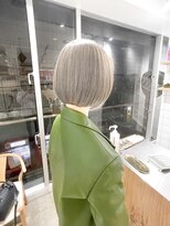 エンネ 新宿(enne) ホワイトカラー/ハイトーンカラー/ボブ/髪質改善/縮毛矯正/