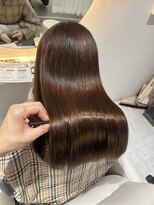 レヴァ(LEVA)&nbsp;自然な艶を叶える秋の髪質改善ブラウン
