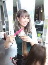 サロンドボウテ(salon de beaute') 島田 桃子