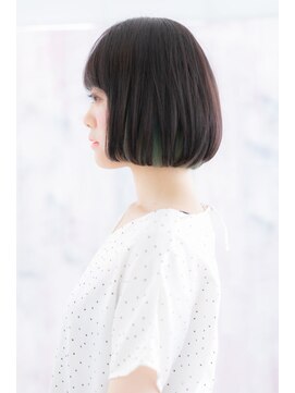 ミック ヘアアンドビューティー 大山店(miq  Hair&Beauty) インナーカラーで個性的☆ワンカールボブ