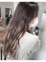 リリ(Riri)&nbsp;ベージュバレイヤージュ