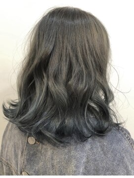 ティンク 藤沢店(Tink) ネイビーブルー