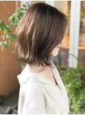 【ミディアム】透明感外はねボブ