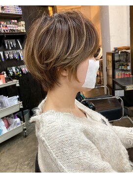 フォーカス(focus) ＊30,40,50代をステキにするショートカット