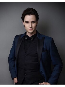 ラウ マヒナ(Lau Mahina) ムーディークラシックショート