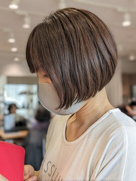 ケーオーエスビューティー(K O S beauty) ゆったり感ボブ