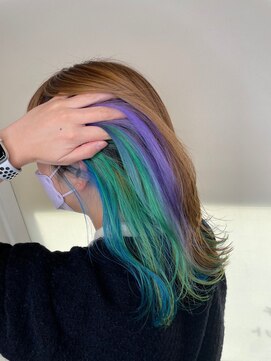 アイズ 渋沢(AIZU) インナーカラー/イヤリングカラー/Aujua/ブリーチ/ダブルカラー