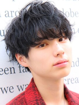 オーシャントーキョー ホワイト 原宿(OCEAN TOKYO WHITE) 本田響矢ヘア　黒髪ツーブロックショートマッシュ