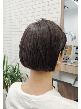 トリコ 柏(tricot) あご上ラインのボブスタイル