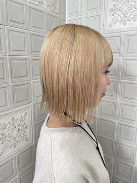 ヘンリエッタ 自由ヶ丘(Henrietta) ベージュ外ハネボブ