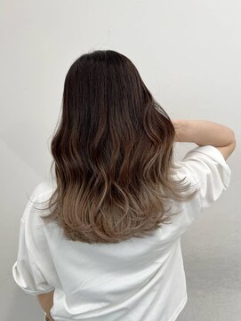 シエスタ バイ アンブルリュクス(siesta by amble luxe) グラデーションカラー