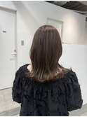 秋の透明感ベージュカラー