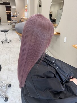 シカ 神戸三宮元町店(Cica) ピンクカラー ブリーチ ハイトーン ケアブリーチ 三宮