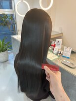 シーン(scene) 大人女性のための艶髪縮毛矯正