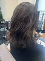 バッカ 横浜桜木町店(BACCA)&nbsp;ダークグレー、くせ毛レイヤー