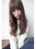 甘めヌーディヘア 重め前髪×ウェーブロング×ベージュカラー