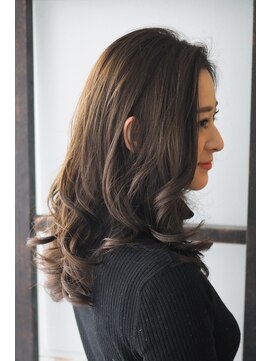 リタへアーズ(RITA Hairs) [RITAHairs]大人外国人風透明感カラー☆お客様snap