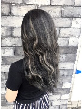 ラヴィエール(LAVIERE by R-EVOLUT) LAVIERE柿本流☆外国人風×バレイヤージュ