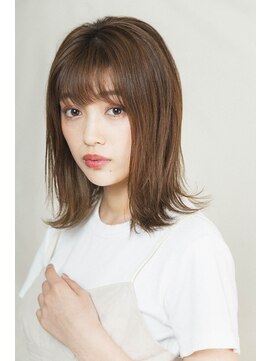 クロエ 中目黒(Cloe) 伸ばしかけ外ハネストレート