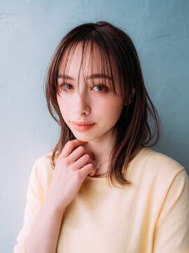 アデリタ(Adelita) 落ち着きのあるナチュラルヘア