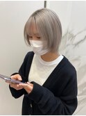 Lee梅田茶屋町　ホワイトアッシュ