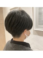 アロマ ヘアー ルーム 新宿3号店(AROMA hair room) スーツ短髪前下がりセンターパートマッシュ/新宿