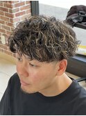 ハイライト×ツイストパーマ