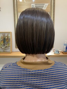 ヘアー プレイス ガーデン(Hair Place GARDEN) パツっとボブ