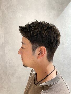 アイディール 本町本店(:ideal) お洒落男子にオススメ☆メンズカット×ハイライト