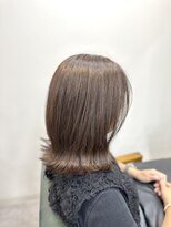 光発色イルミナカラーで大人可愛いアイスショコラ外ハネロブ