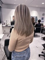 キング(K!ng)&nbsp;ハイライトカラーミルクティーベージュケアブリーチダブルカラー