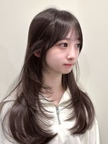 ユニコ(unico)&nbsp;韓国風/レイヤー/小顔/前髪カット/髪質改善/グレージュ/透明感