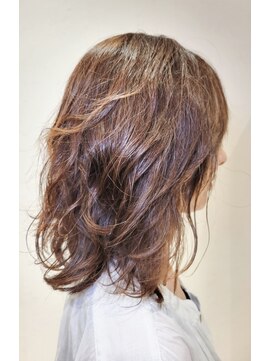 松本平太郎美容室 吉祥寺パートファイブ(PART5) セミディレイヤーウェーブ/30代40代50代60代