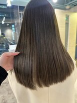 マインバイアフロートギンザ(MYNE by AFLOAT GINZA)&nbsp;ワンカラーでできる◎オリーブベージュ