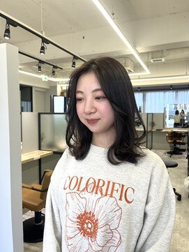 リジー(Litzy) ナチュラル可愛いモカブラウン《木寺樹莉》