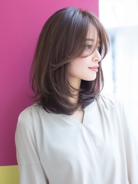 アルトリスト(Altruist Aging×HAIR&SPA) ★ダークアッシュ大人ガーリーボブ着物ミディアムレイヤーカット