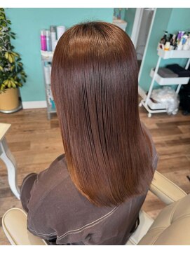 フローリア(flowria) 艶ロング