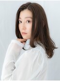 ツヤ髪センターパートエアリー抜け感ロングｌ小山30代40代