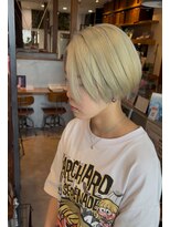 シモン(SIMON)&nbsp;ショート×ダブルカラーホワイトベージュ