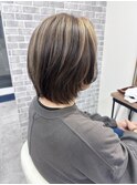 ハイライトショートボブ